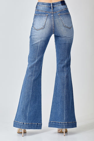HIGH RISE FRONT PATCH POCKET BELL BOTTOM JEANS  - RISEN