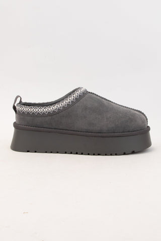 TESSA ARTISAN BINDING CUFF PLATFORM COZY SLIPPER (CHARCOAL)