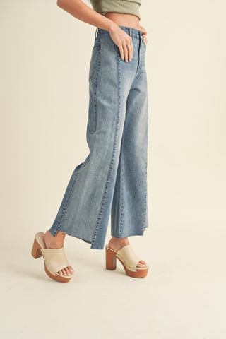COLOR BLOCK RAW EDGE DENIM PANTS