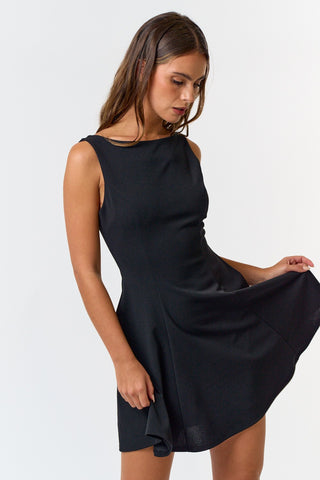 BOAT NECK SLEEVELESS SKATER MINI DRESS