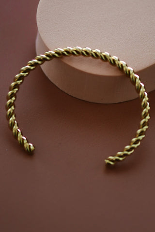 18K Waterproof Non-Tarnish Stainless Steel Cuff
