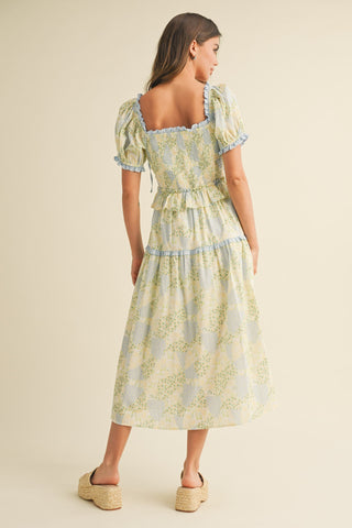 (MEDIUM + LARGE) Floral Pleated Bodice Midi Dress With Ruffle Trim