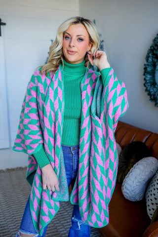 Geometric Patterned Knit Kimono Poncho