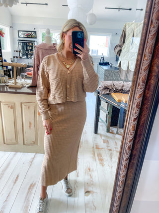 CARDIGAN KNIT SWEATER SET (TAUPE)