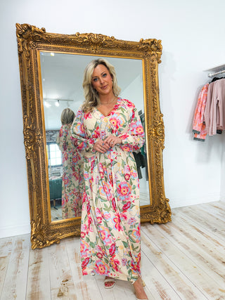 FLORAL LONG SLEEVE MAXI DRESS
