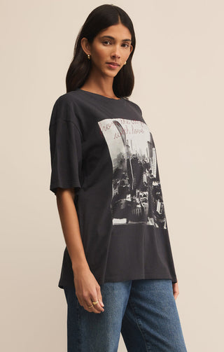 BIG APPLE CITY TEE - Z SUPPLY