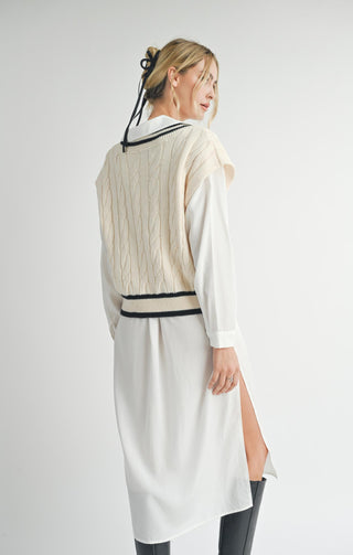TARA V-NECK CABLE SWEATER (Ivory)
