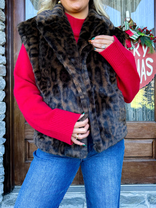 HOLIDAY CHEER SWEATER - AUREUM