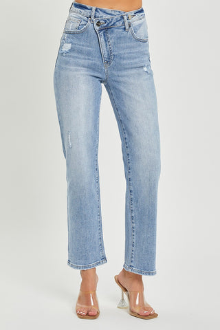 HIGHRISE CROSSOVER TAPERED JEANS