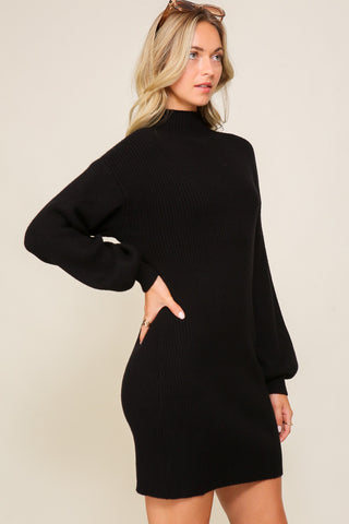 LONG SLEEVE SWEATER DRESS (BLACK)