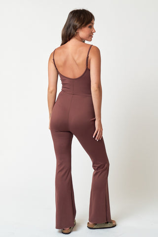 STRETCH SLEEVELESS JUMPSUIT (BROWN)