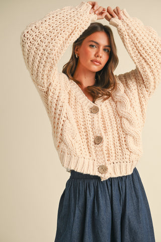 CHUNKY KNIT BUTTON DETAILED OVERSIZED CARDIGAN