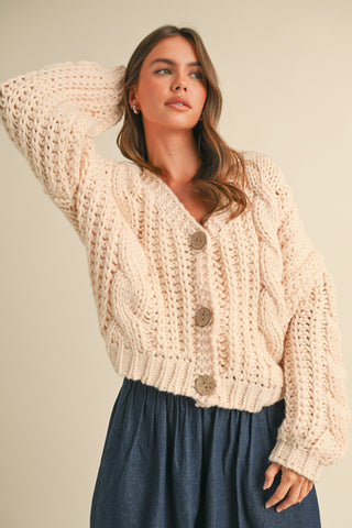 CHUNKY KNIT BUTTON DETAILED OVERSIZED CARDIGAN