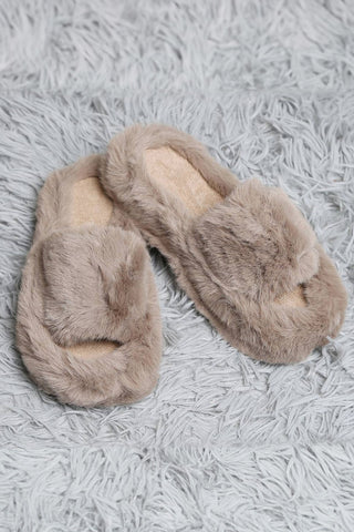 Fuzzy Luxe Slippers (Beige)