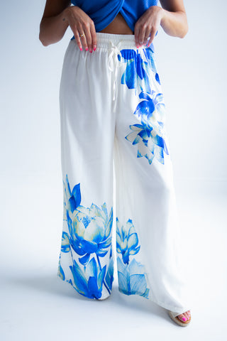 Floral Print (Ivory/Blue) Wide Leg Pant