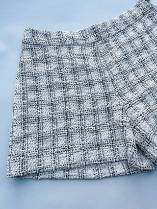 PLAID TWEED SHORTS (WHITE/BLACK)