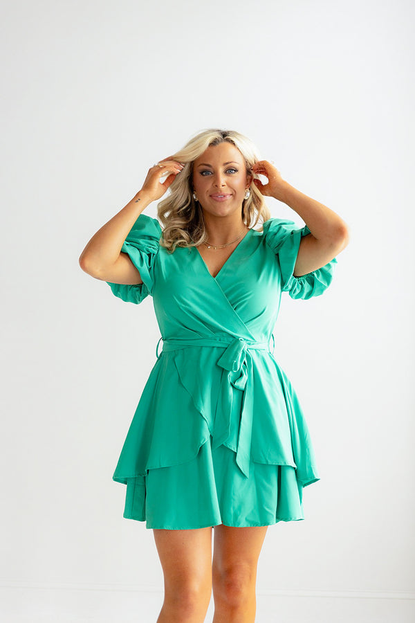 Short Sleeve Tiered Mini Dress (Green)