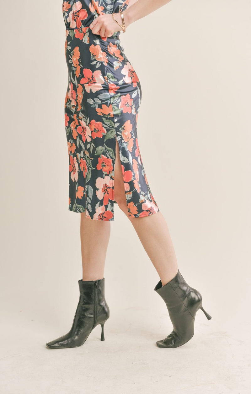 Style Icon Midi Skirt (Navy) - Sadie & Sage