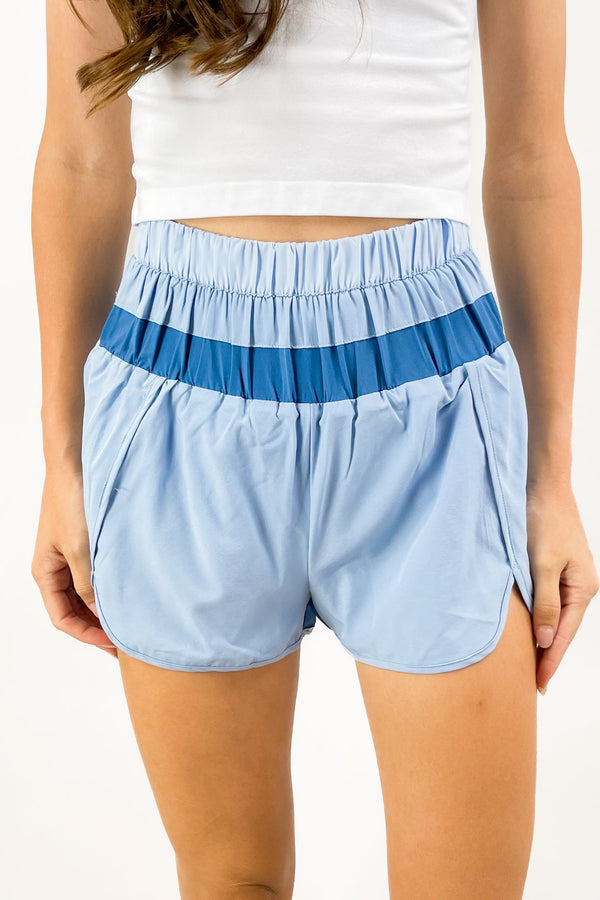 Color Blocked Dolphin Active Shorts In Sky Blue
