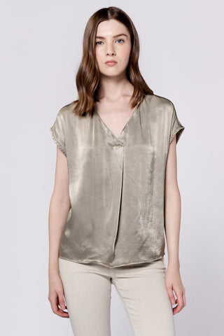 KRISTEN V NECK SHORT SLEEVE RELAXED FIT TOP VETIVER