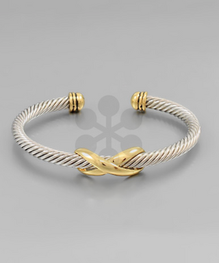 Infinity Loop Cable Cuff