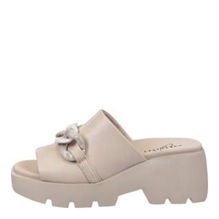 ISO IN BEIGE PLATFORM SANDALS - NAKED FEET