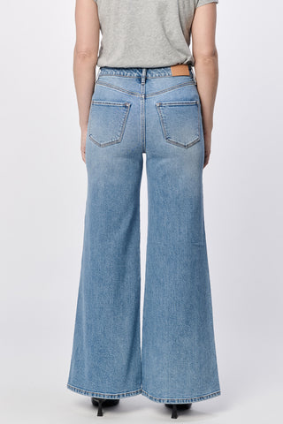 FIONA WIDE LEG JEAN