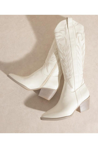 WESTERN WHITE BOOTS WITH EMBROIDERY