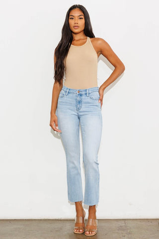 MID RISE STRAIGHT LEG JEANS